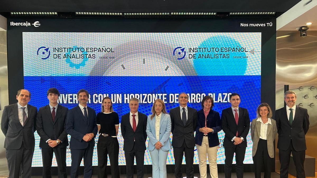 Foto de familia de la jornada celebrada este lunes en Zaragoza.
