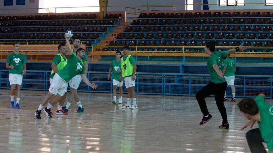 El Balonmano Zamora Enamora se estrena en la Copa Castilla y León ante Balonmano Nava