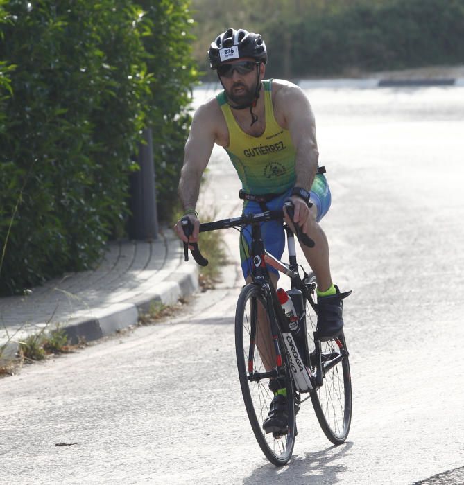 Búscate en el Triatlón de Pinedo