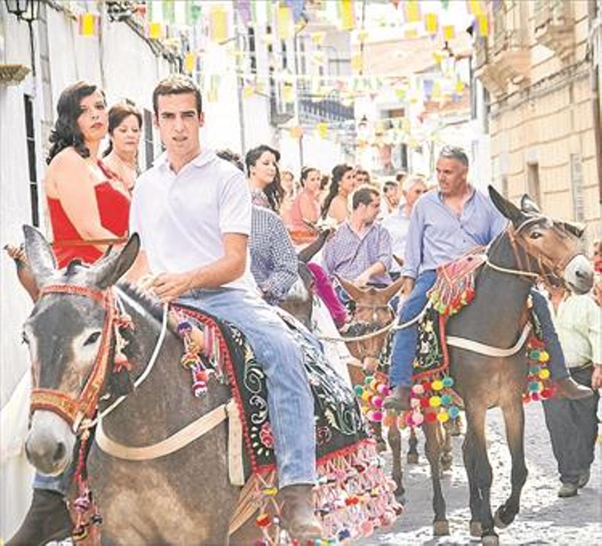 Pedroche vive la fiesta de ‘Los piostros’ en honor de la Virgen de Piedrasantas