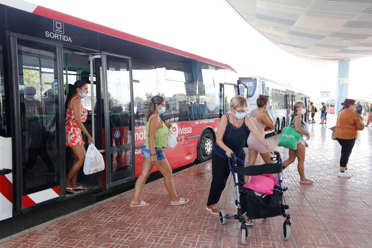 Arranca la gratuidad del autobús en Ibiza