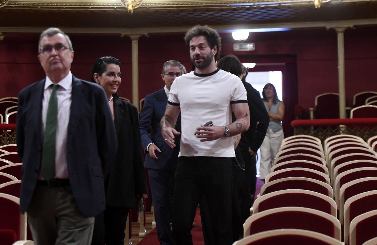 Presentación de la canción 'Esto es Murcia' en el Teatro Romea