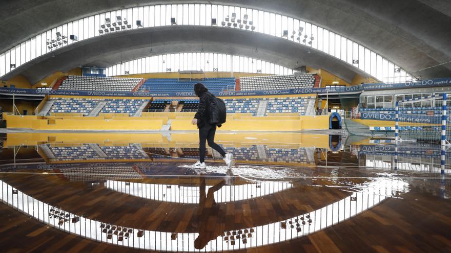 EN IMÁGENES: Así ha sido la espectacular tromba de agua caída en Oviedo esta tarde