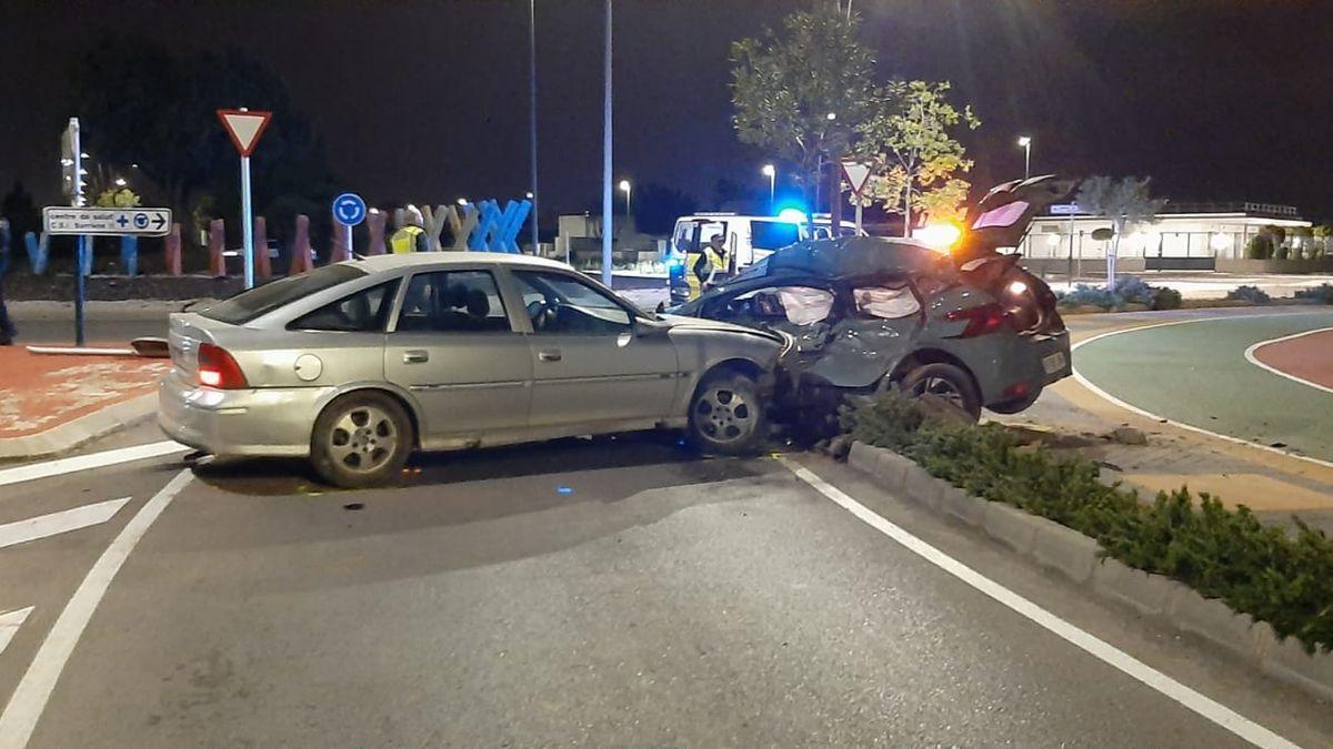 La policía detiene al conductor ebrio que dejó dos heridos en un choque en Borriana