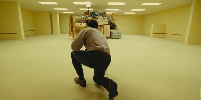 Crítica de 'Backrooms': un perturbador viaje a las fauces del mundo virtual