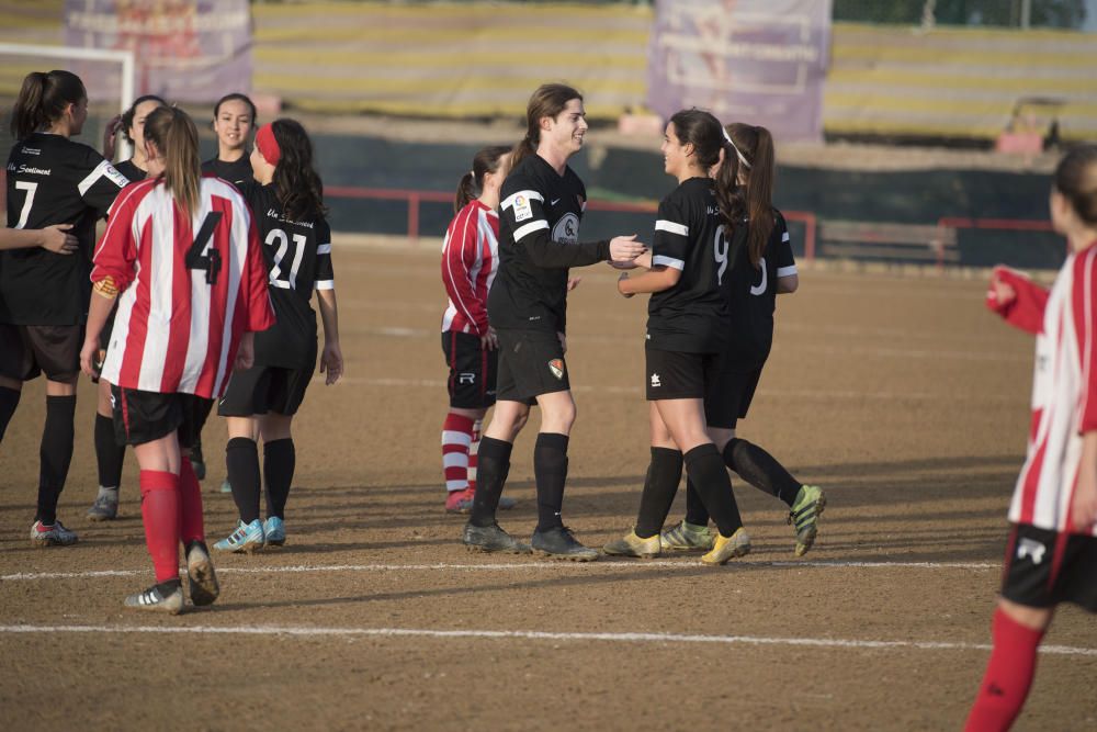 La primera jugadora transsexual catalana debuta a