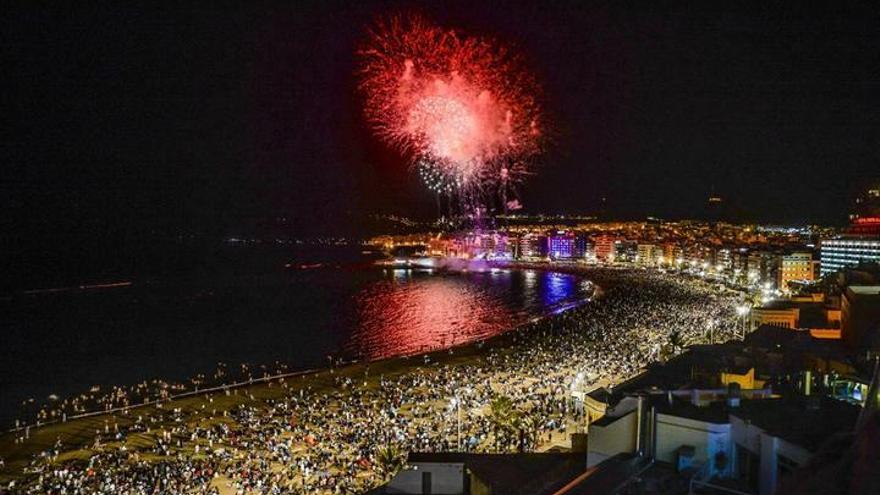 Imagen de archivo de los fuegos artificiales de San Juan