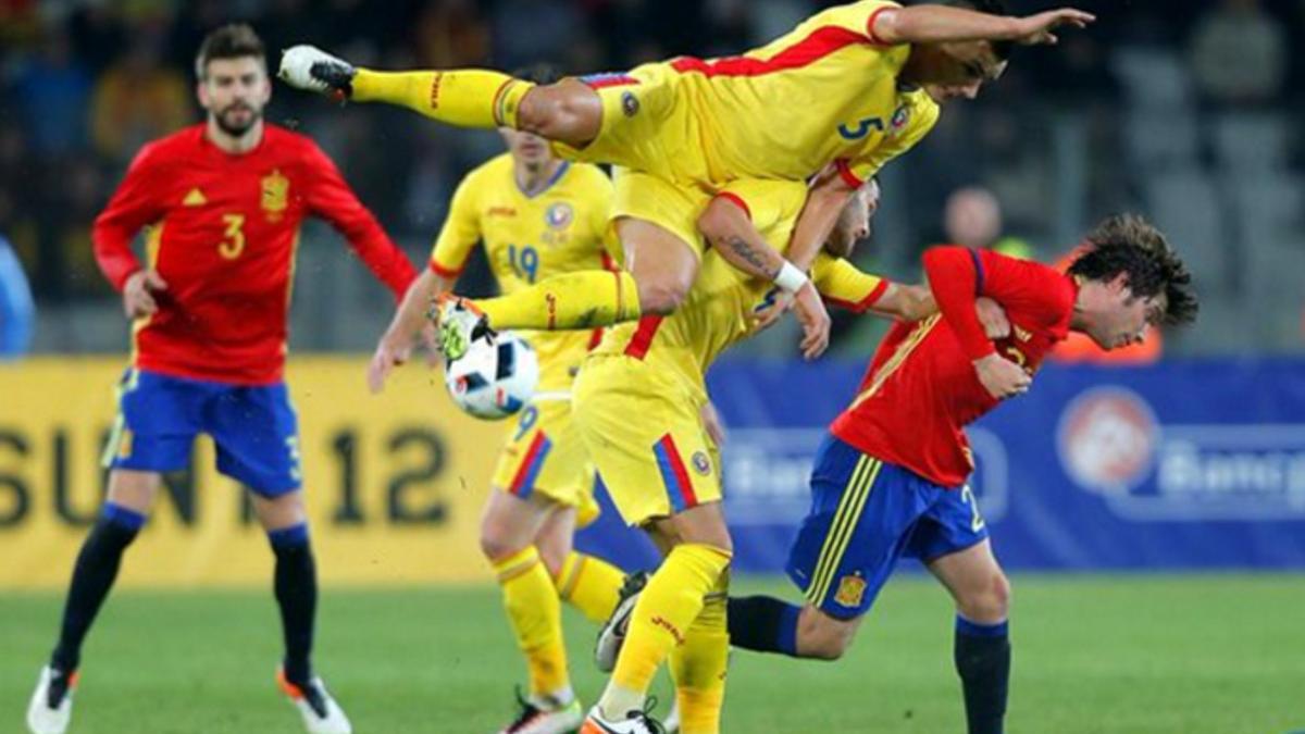 Sergi Roberto debutó con España ante Rumanía