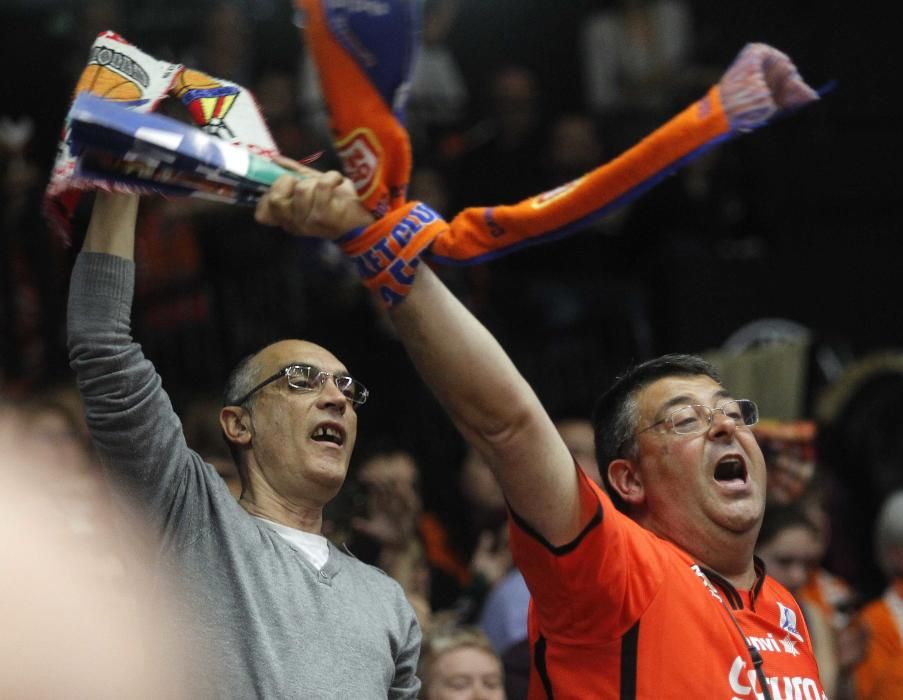 Así fue la caldera taronja de La Fonteta