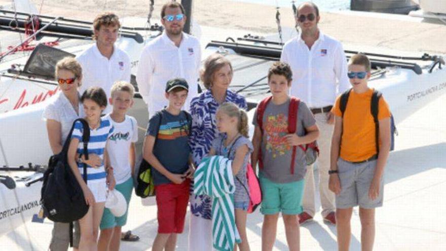 Sofía disfruta de Mallorca con sus nietos