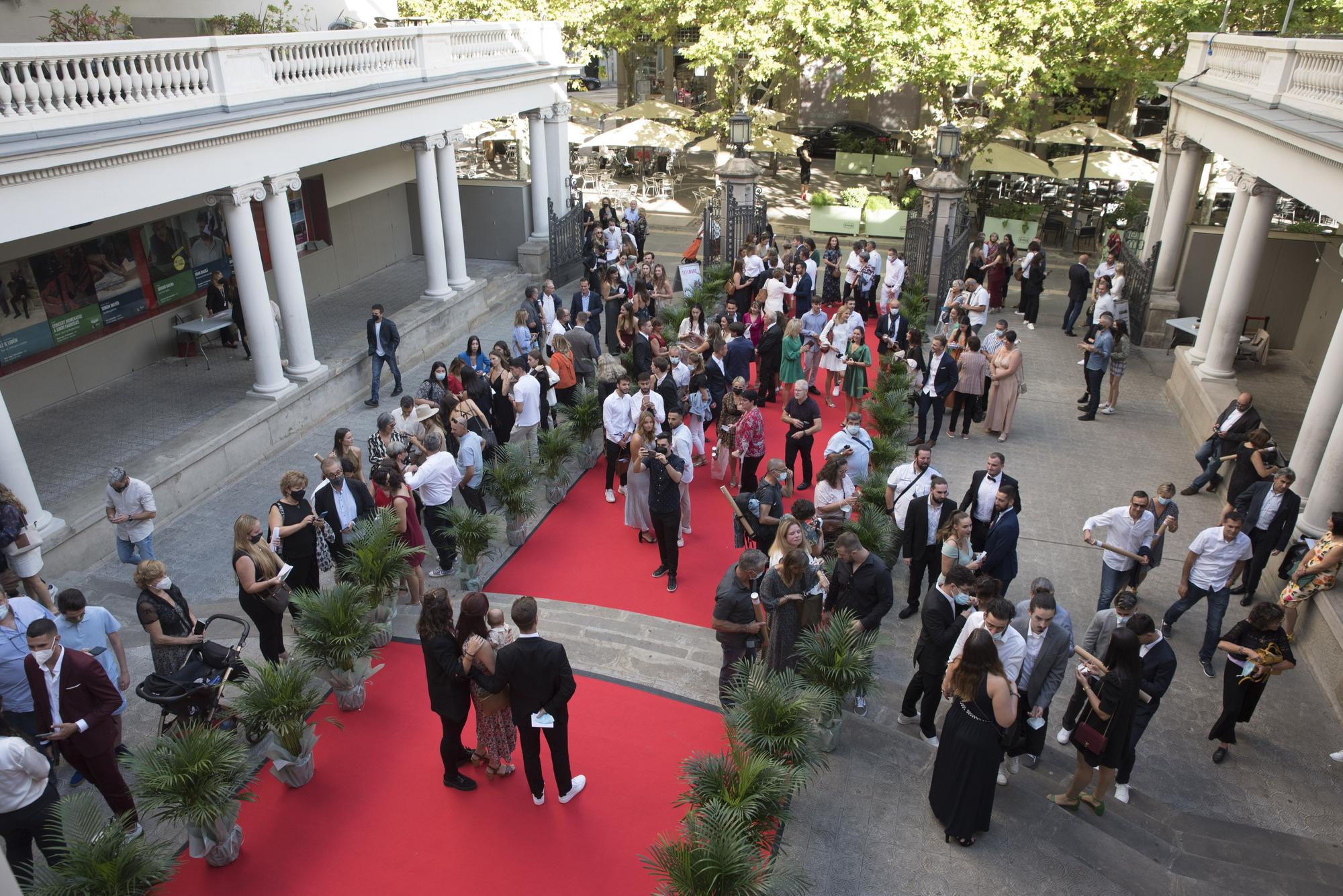 Acte de graduació de la promoció més nombrosa de la FUB dels darrers set anys