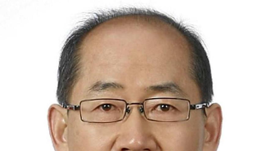 Hoesung Lee