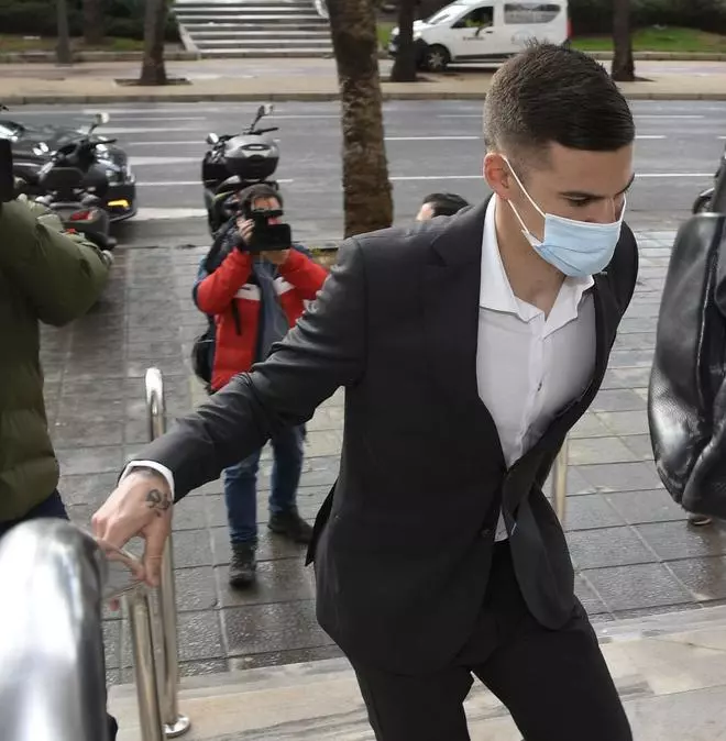 La condena de cuatro años por abuso sexual pone fin a la carrera de Mina en el Celta