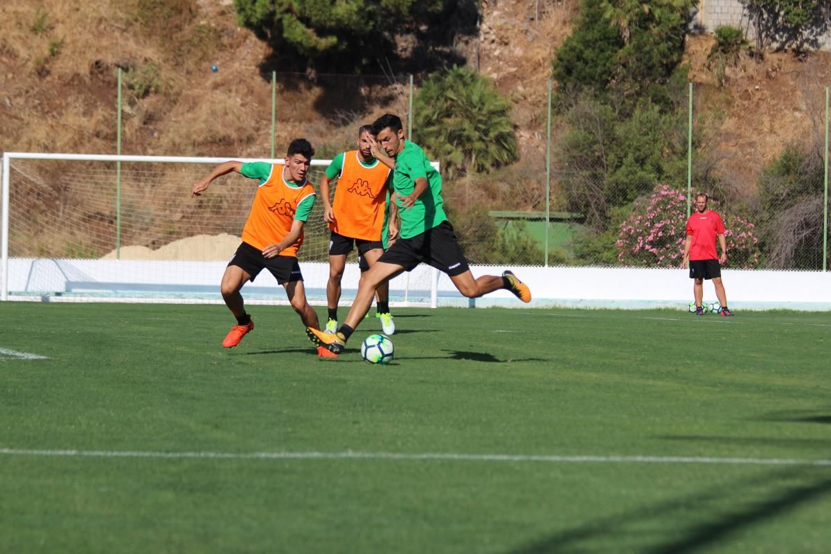 FOTOGALERÍA / El segundo día de entrenamientos del Córdoba en Benahavís