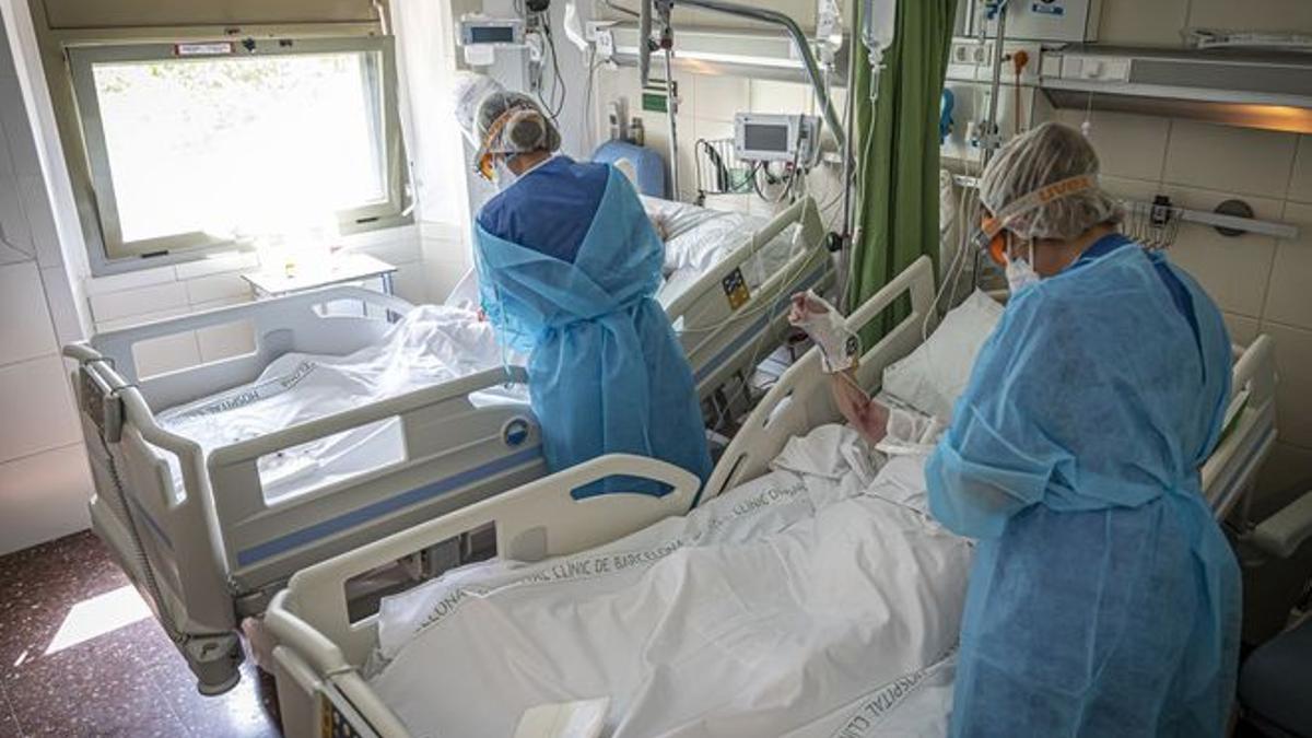 Planta para pacientes de covid en el Hospital Clínic de Barcelona.