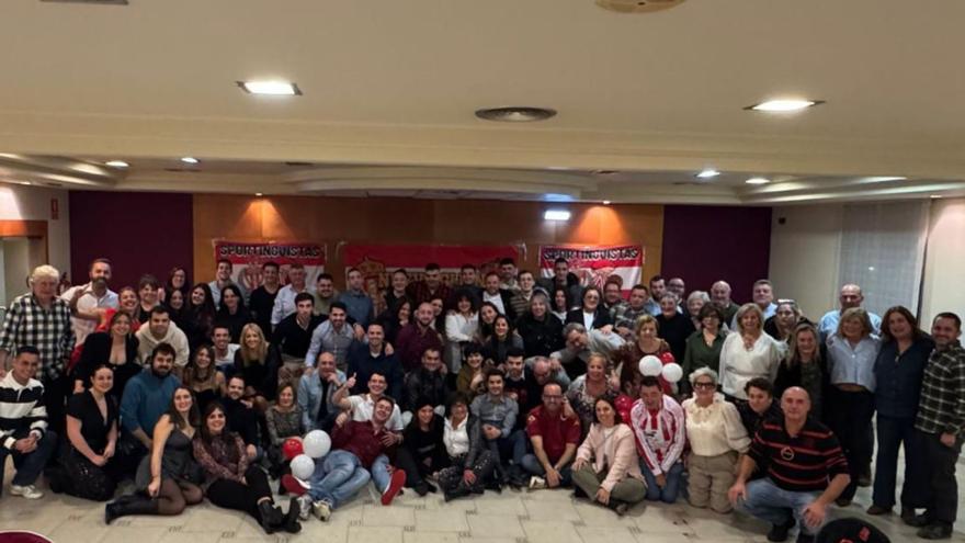 La peña Nuevo Gijón-Perchera celebra la Navidad | LNE