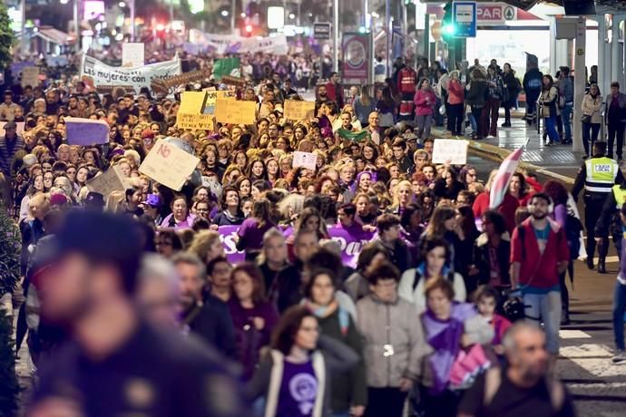 GENTE Y CULTURA 07-03-19  LAS PALMAS DE GRAN CANARIA. 8M Día Internacional de la Mujer. Manifestación por el 8M Día Internacional de la Mujer. FOTOS: JUAN CASTRO