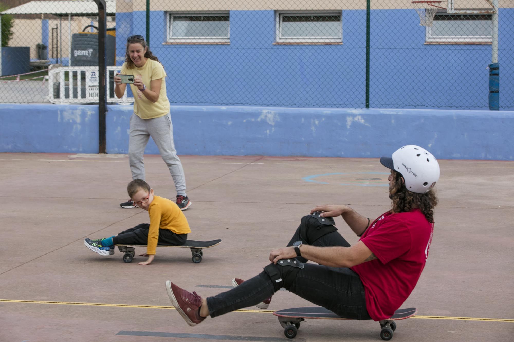 'Surfskate': deporte inclusivo en Ibiza