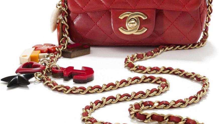 El bolso Chanel 2.55 protagoniza una exposición de la célebre diseñadora -  La Nueva España