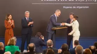 Felipe VI insta en A Toxa a recuperar la confianza en la democracia: "En lugar de pensar con relatos, pensemos con datos"