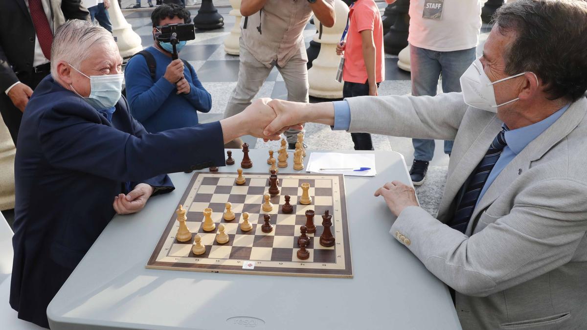 Karpov-Caballero, un duelo para la historia