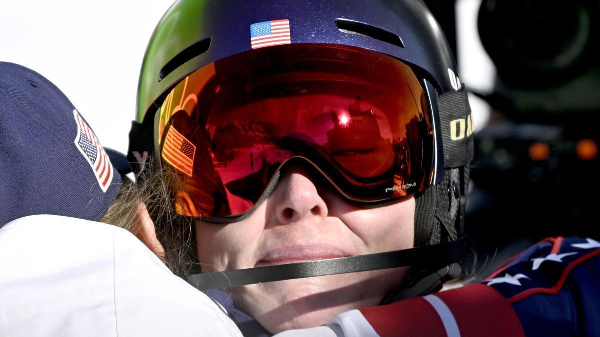JUEGOS OLÍMPICOS DE INVIERNO | Shiffrin escapa al mal fario y regresa a la cima olímpica del eslalon 12 años después