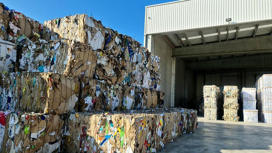 Adalmo cuenta con una nueva planta de tratamiento de residuos de papel y cartón