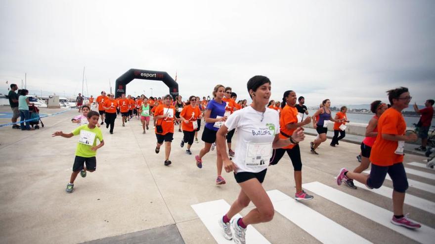 Participants en la Cursa de la Dona del 2014.