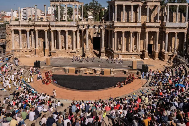Fotogalería | Los escolares toman el Teatro Romano en Emerita Lvdica