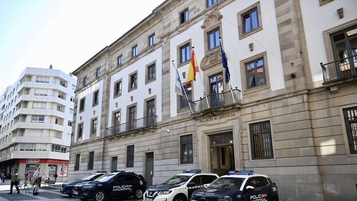 Fachada de la Audiencia Provincial de Pontevedra.