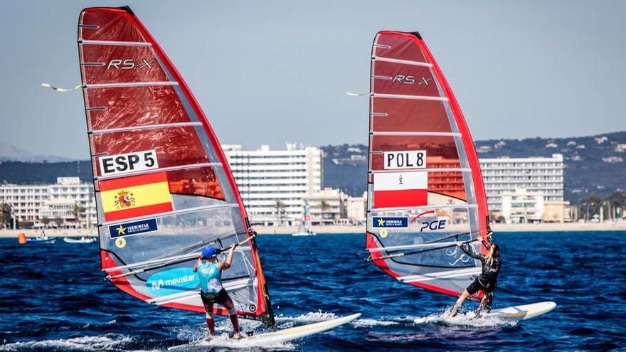 Marina Alabau, segunda en windsurf, durante la regata de ayer. Jesús Renedo