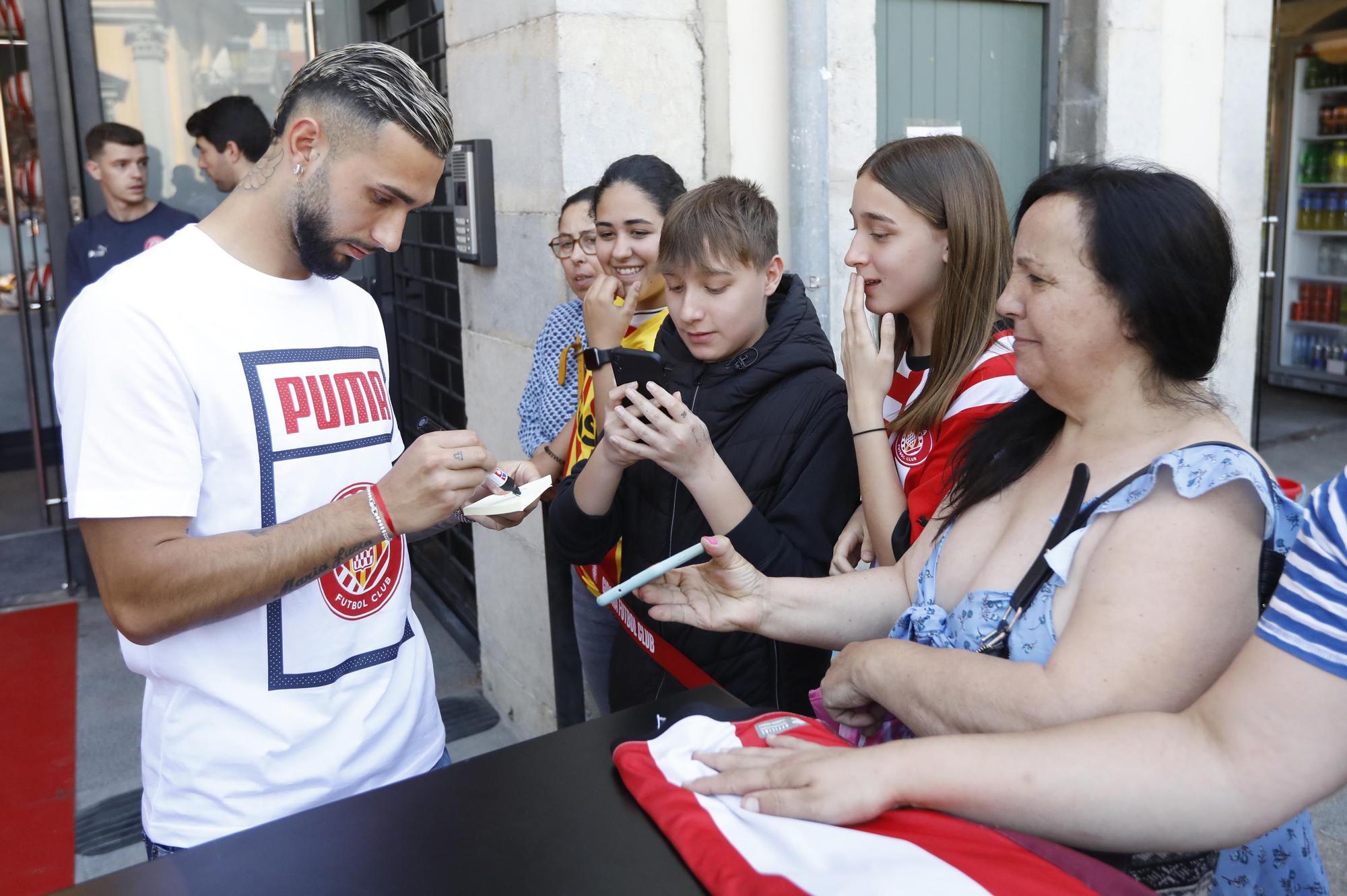 Inauguració de la botiga del Girona FC