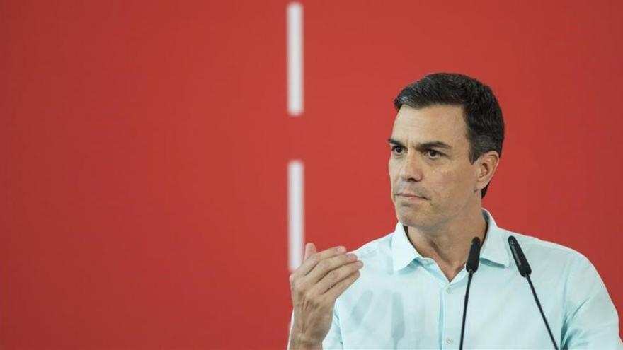 Pedro Sánchez, cara y cruz para el PSOE de un líder sin escaño
