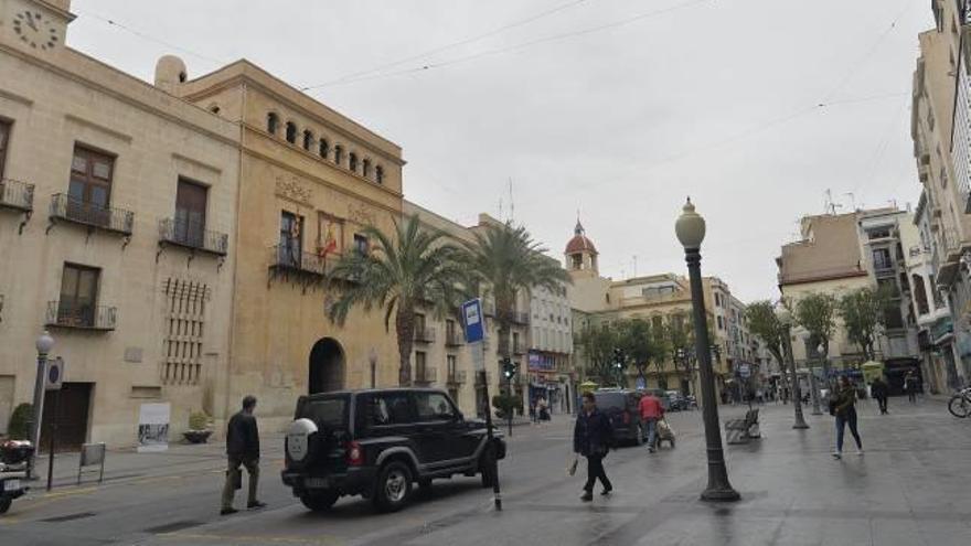 El Ayuntamiento de Elche, donde la Sindicatura de Cuentas de la Generalitat Valenciana ha alertado de irregularidades en contratos de 2015 y 2016.