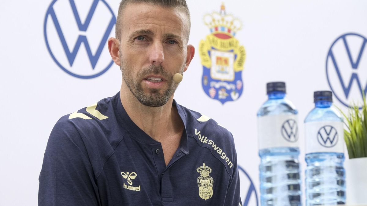 Presentación de Luis García como entrenador de la UD Las Palmas