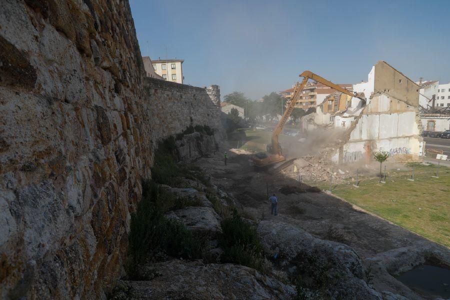 Derribo para liberar la muralla en Zamora