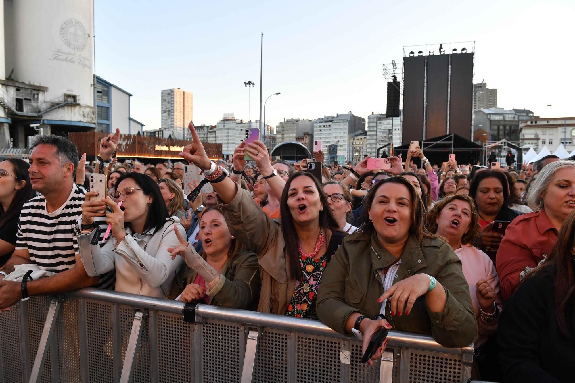 Luis Miguel alarga su leyenda en A Coruña