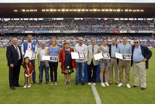 Teresa Portela junto a otros olímpicos gallegos que destacaron por su participación en Londres 2012 fueron homenajeados por el Celta, esta vez con Mouriño al frente del club..