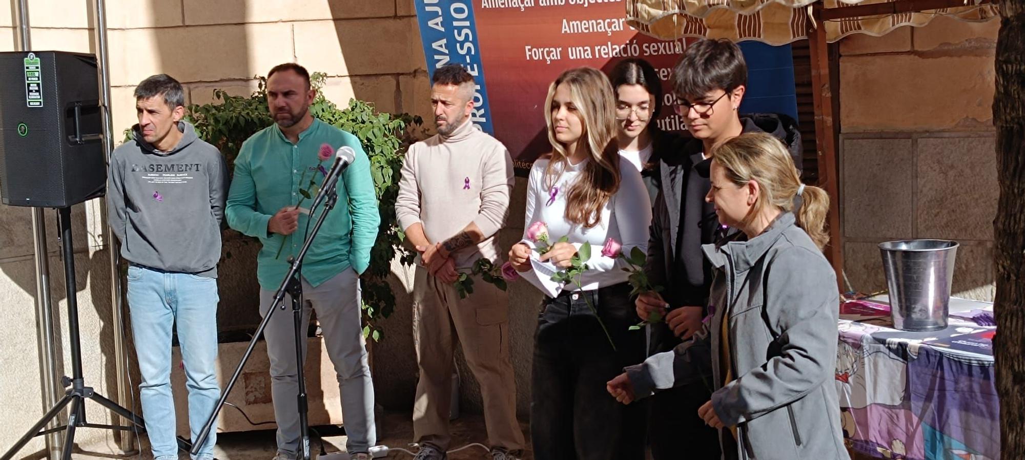 En la plaza de Sant Ignasi de Son Servera también se han celebrado lecturas de manifiestos