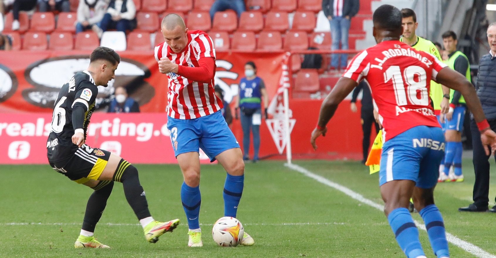 Sporting - Zaragoza, en imágenes