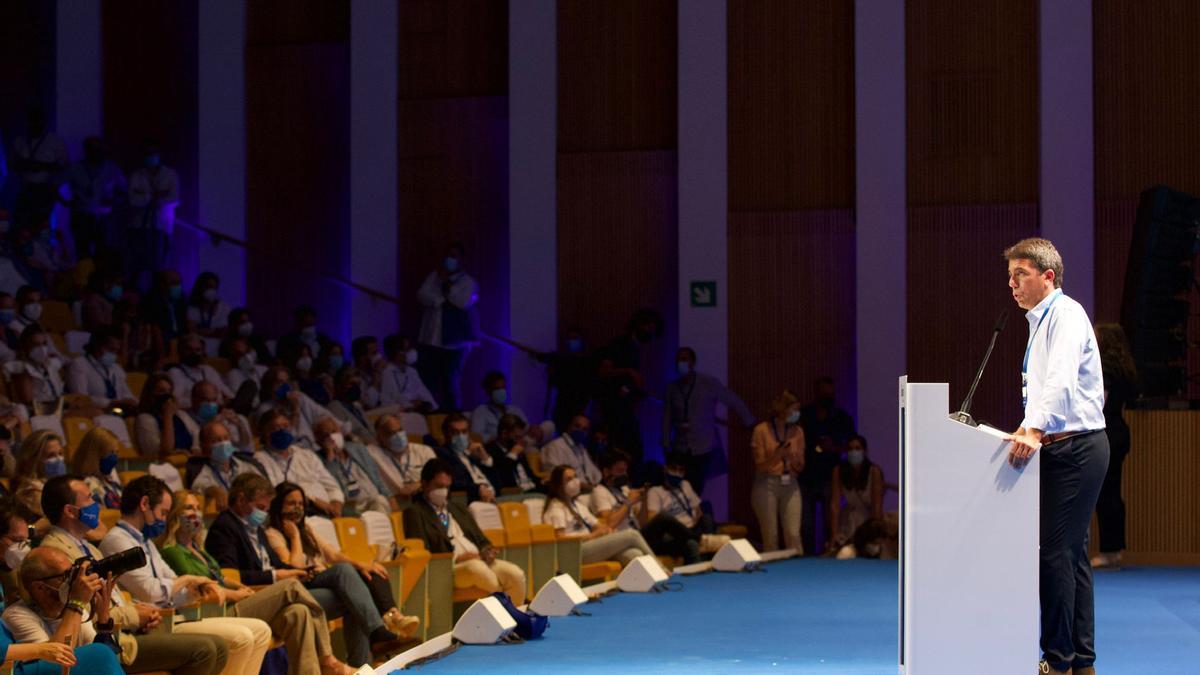 Las imágenes del congreso regional del PP celebrado en el Palau de Les Arts Reina Sofía