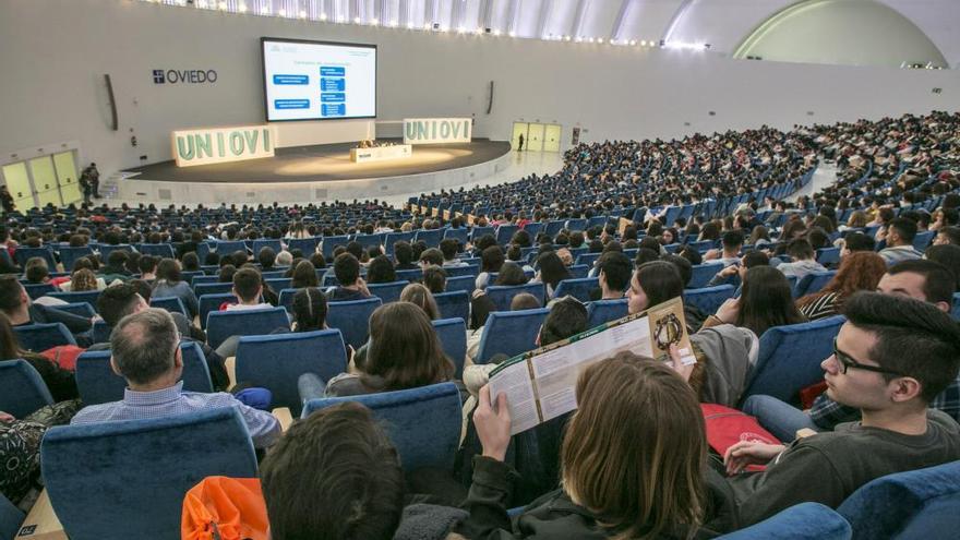 Inauguración de las Jornadas de Orientación Universitaria &quot;Vive Uniovi&quot;