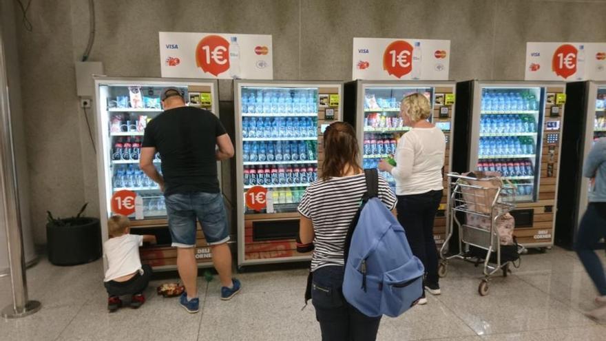 Ab sofort für einen Euro zu haben: Wasser am Flughafen Son Sant Joan.