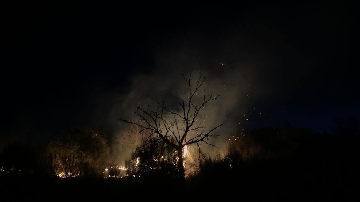 Incendio forestal en Trabazos