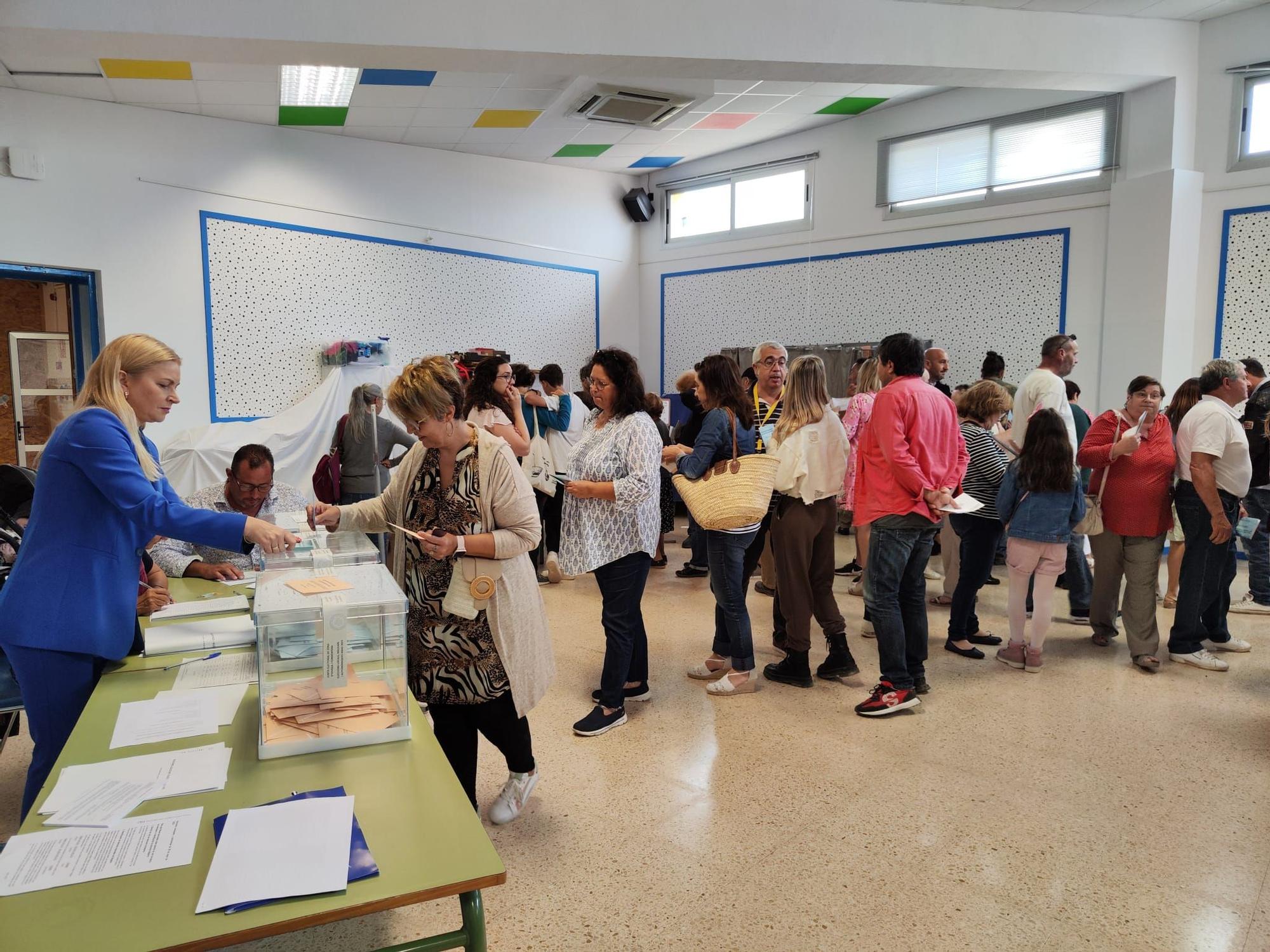 Todas las imágenes de la jornada de elecciones en Ibiza y Formentera