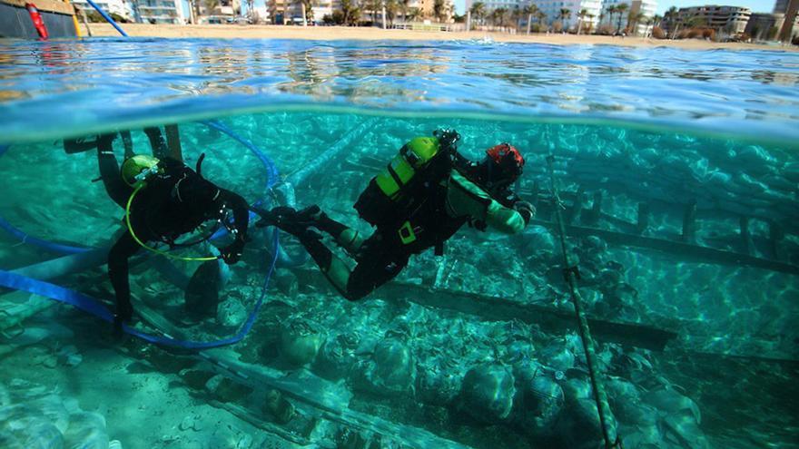 Nach Sensationsfund an der Playa de Palma: Jetzt wird das 1.600 Jahre alte römische Schiffswrack geborgen