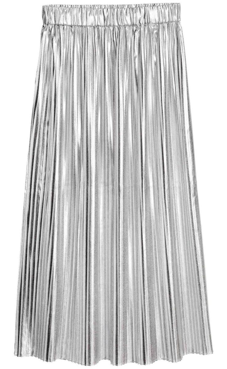 Falda plisada plateada de H&amp;M (Precio: 16,99 euros)