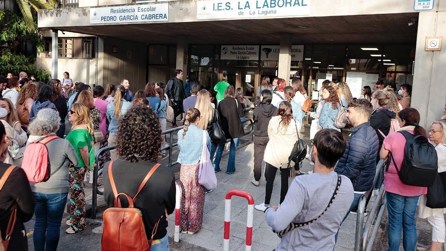 Más de la mitad del profesorado que opta al concurso de méritos en Canarias es peninsular