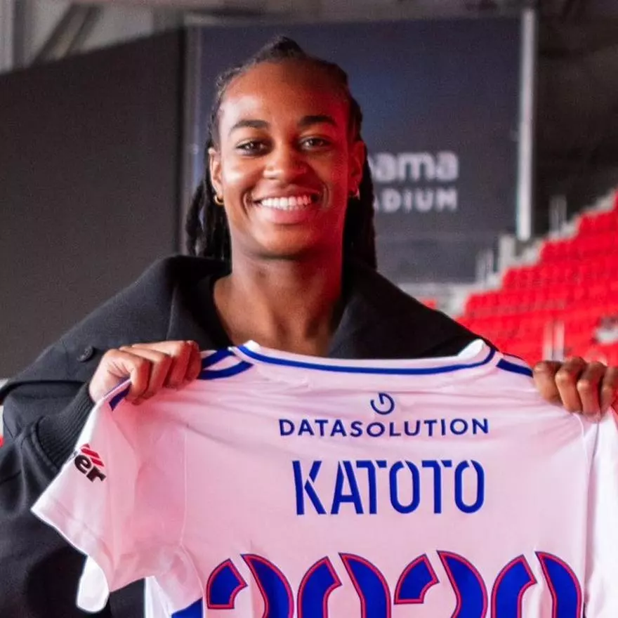 Marie-Antoinette Katoto (Francia)