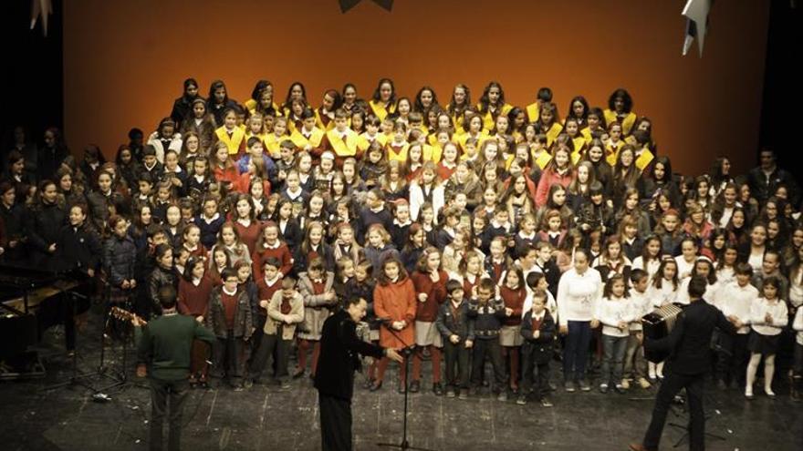 Festival de Navidad de Coros Escolares de la asociación Adicoredex